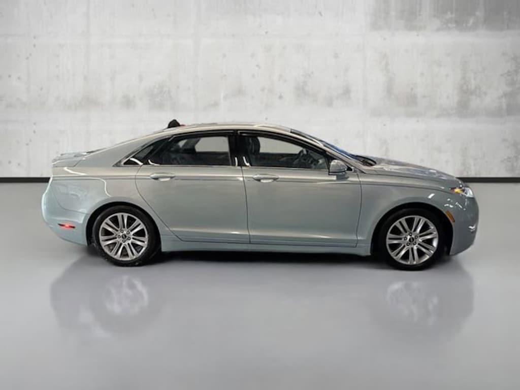 Used 2014 Lincoln MKZ Hybrid Sedan