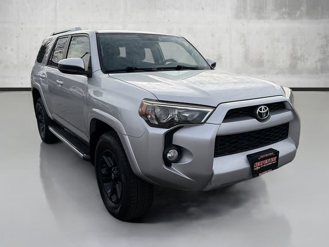 2014 Toyota 4Runner SR5 4WD photo 3