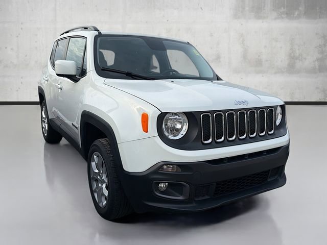 2016 Jeep Renegade Latitude North Edition photo 2