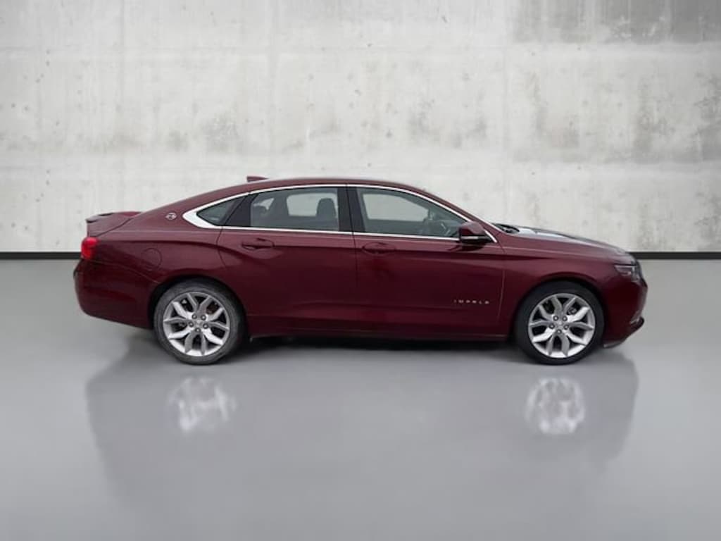 Used 2016 Chevrolet Impala LT Sedan