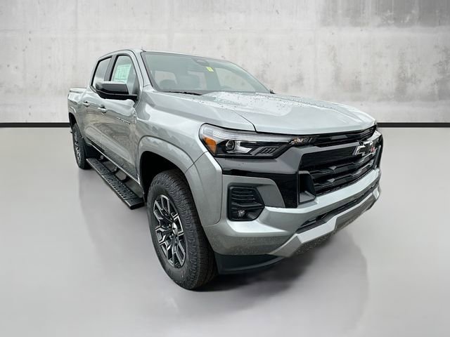 2026 Chevrolet Colorado Z71 photo 3