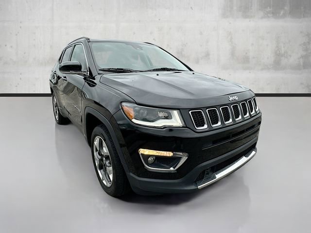 2018 Jeep Compass Limited photo 2