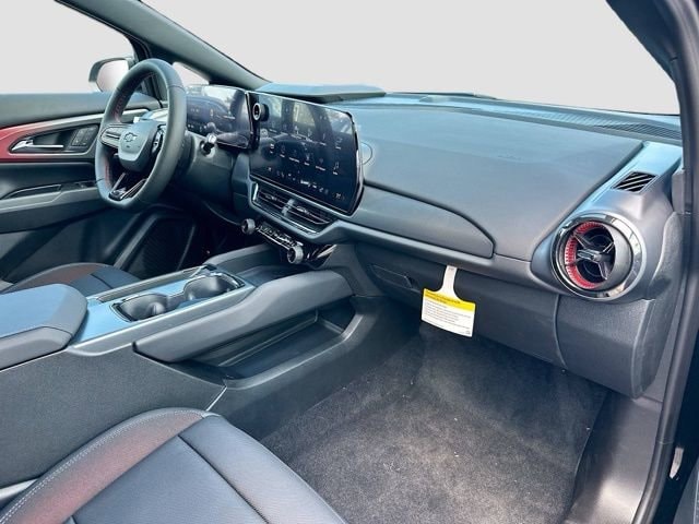 2025 Chevrolet Equinox EV RS - Photo 11