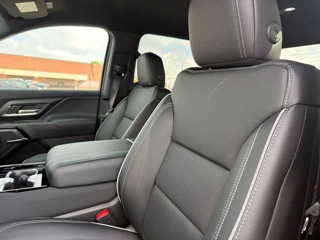 2026 Chevrolet Silverado EV LT - Photo 13