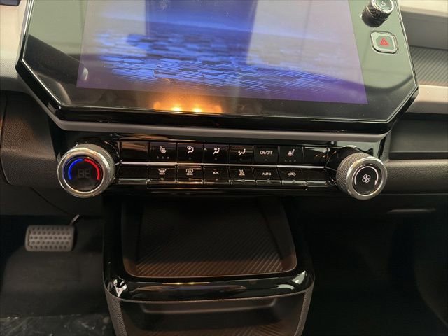 2027 Chevrolet Bolt LT - Photo 20