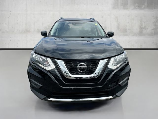 Used 2020 Nissan Rogue SV with VIN KNMAT2MV3LP502462 for sale in Willoughby Hills, OH