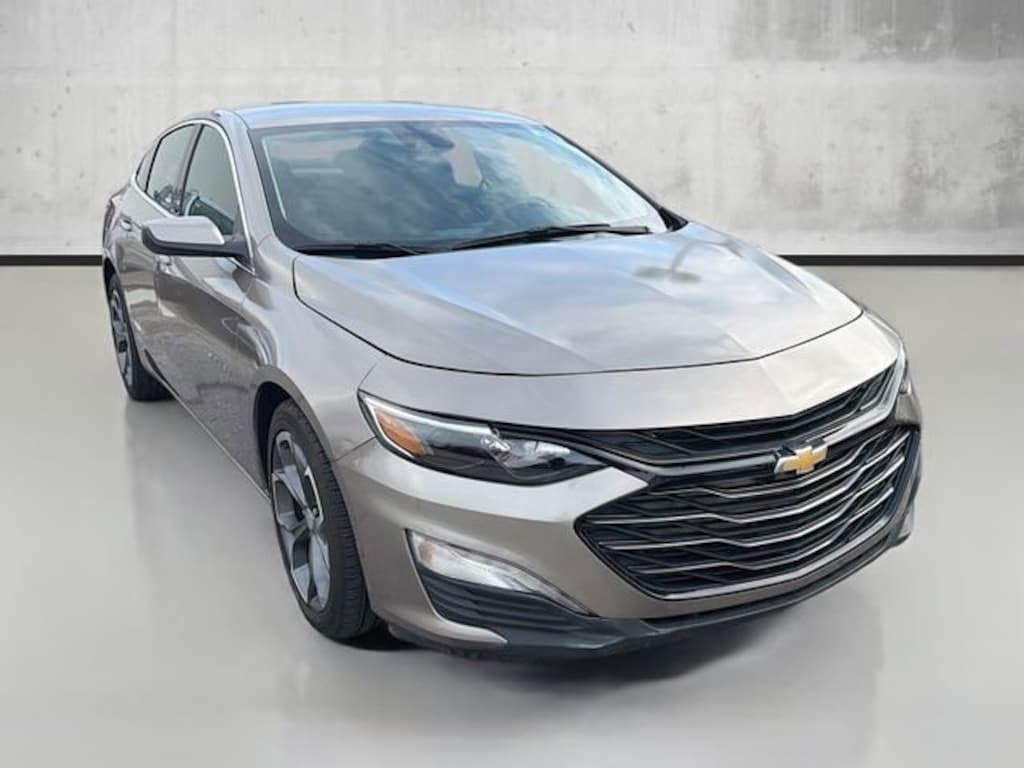 Used 2024 Chevrolet Malibu 1LT Sedan