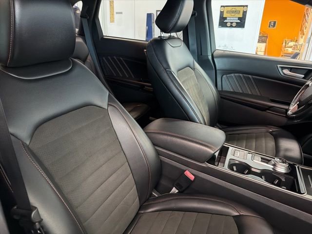 2020 Ford Edge ST-Line - Photo 31