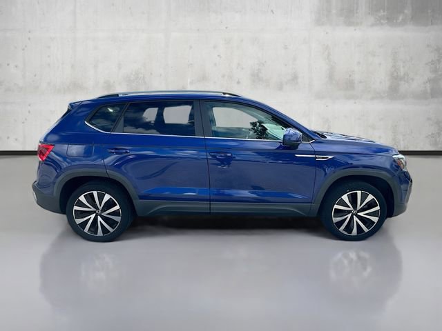 2022 Volkswagen Taos SE photo 4