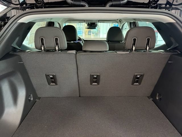 2027 Chevrolet Bolt LT - Photo 24