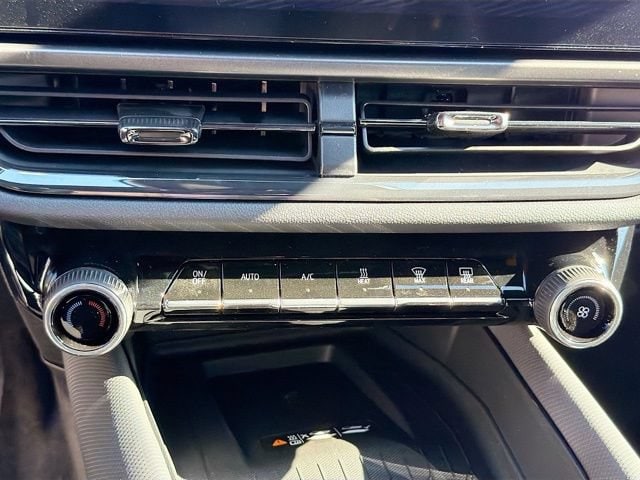 2026 Chevrolet Equinox EV RS - Photo 29