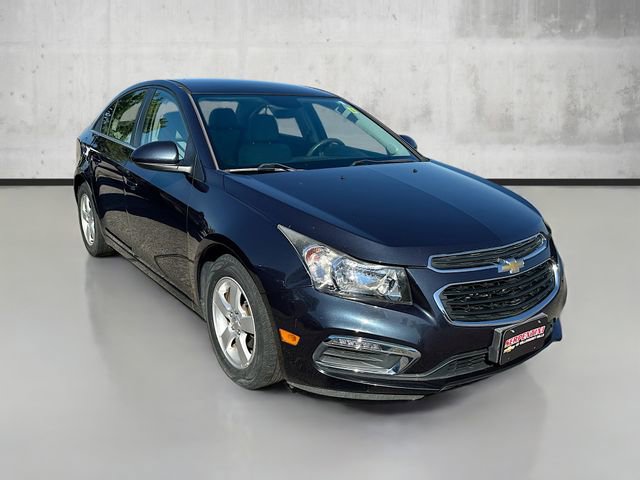 2016 Chevrolet Cruze LT photo 3