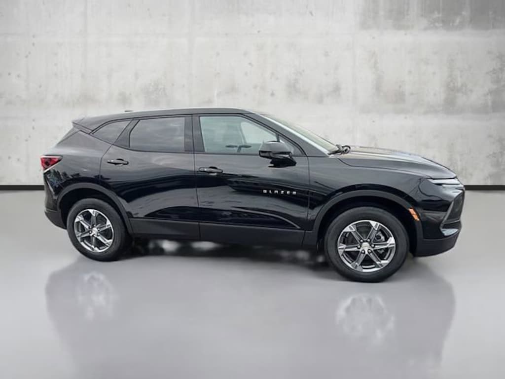 New 2026 Chevrolet Blazer 2LT SUV