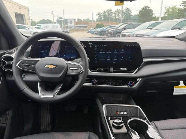 2027 Chevrolet Equinox LT - Photo 22