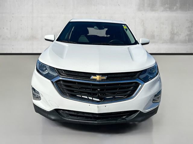 2018 Chevrolet Equinox LT photo 2