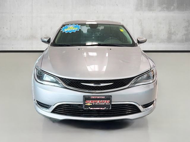 Used 2016 Chrysler 200 Limited with VIN 1C3CCCAB2GN136301 for sale in Willoughby Hills, OH