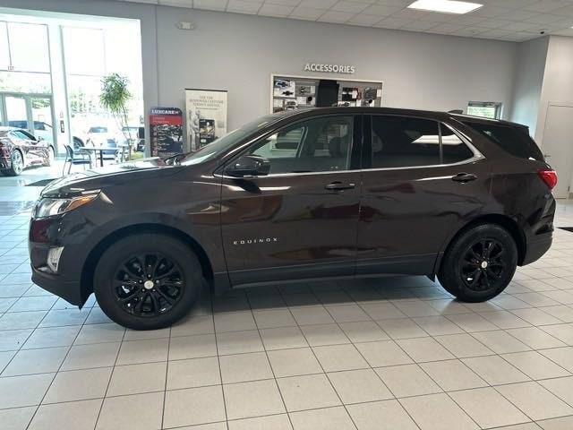 Used 2020 Chevrolet Equinox LT with VIN 2GNAXKEV3L6139283 for sale in Willoughby Hills, OH