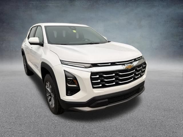 2027 Chevrolet Equinox LT - Photo 4