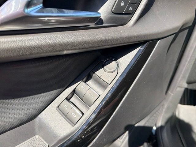 2027 Chevrolet Equinox RS - Photo 11