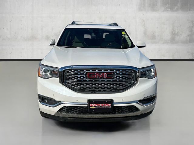 2019 Gmc Acadia Denali photo 2