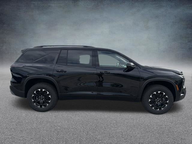 2027 Chevrolet Traverse Z71 - Photo 5
