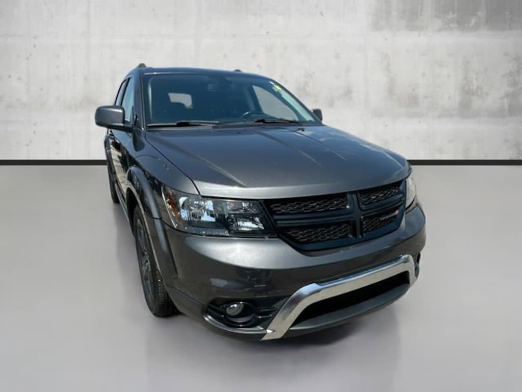 Used 2019 Dodge Journey Crossroad SUV