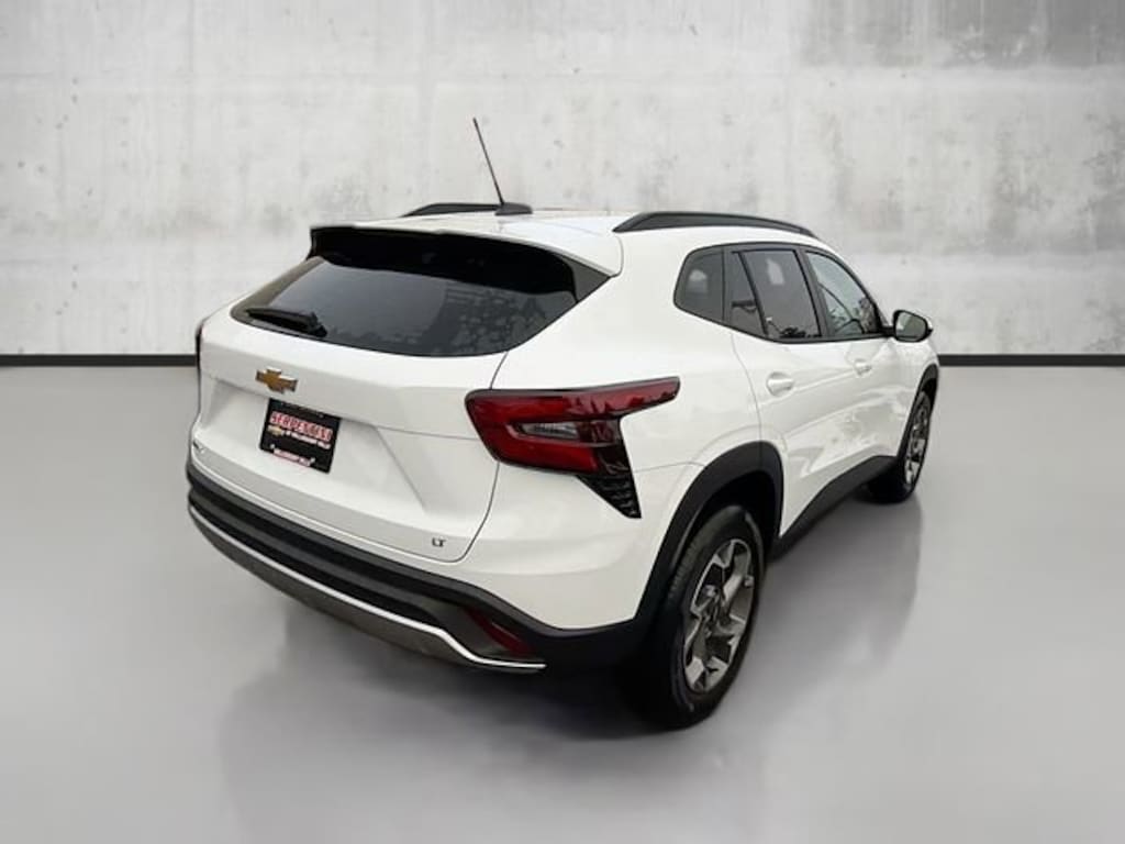 New 2026 Chevrolet Trax LT SUV