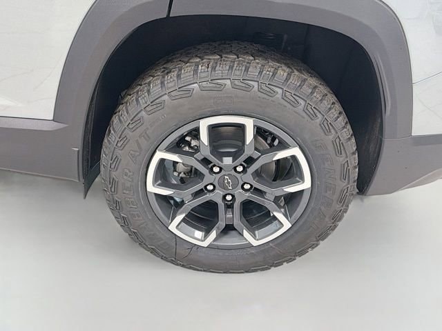 2026 Chevrolet Equinox ACTIV - Photo 11