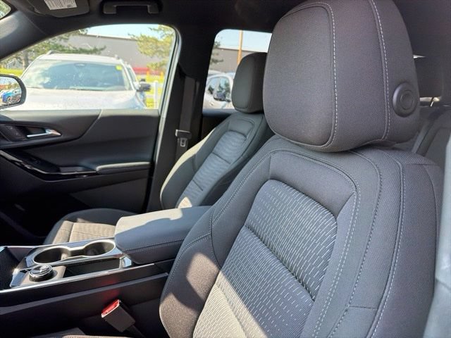 2027 Chevrolet Equinox LT - Photo 10