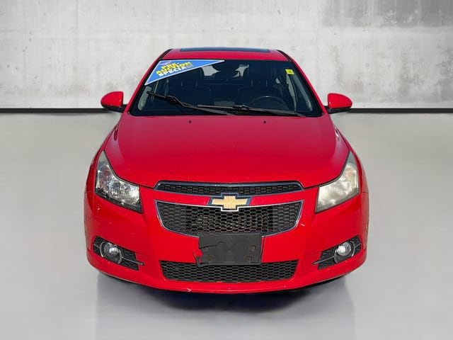 Used 2014 Chevrolet Cruze 2LT with VIN 1G1PE5SB4E7276989 for sale in Willoughby Hills, OH