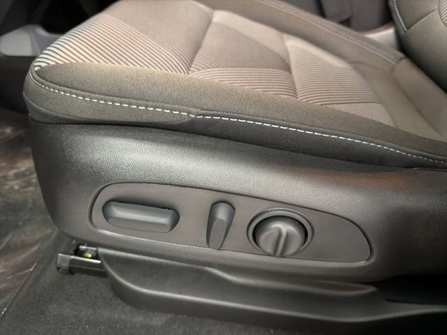 2027 Chevrolet Bolt LT - Photo 13