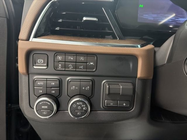 2025 Chevrolet Tahoe High Country - Photo 16