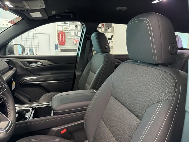 2026 Chevrolet Traverse LT - Photo 14