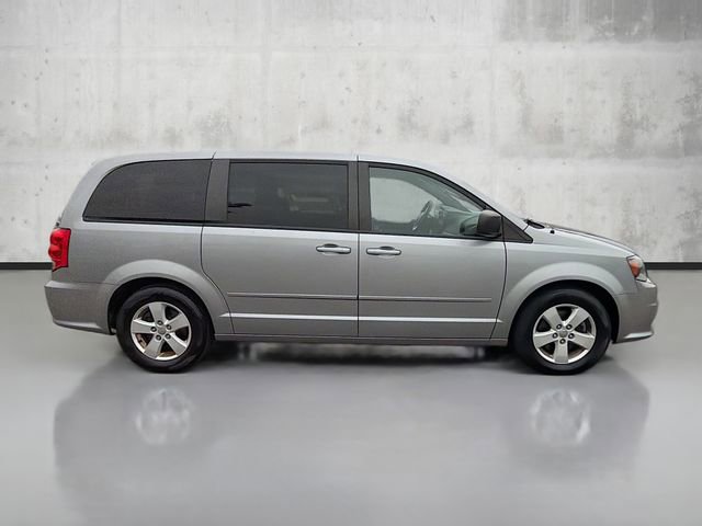 2015 Dodge Grand Caravan SE photo 4