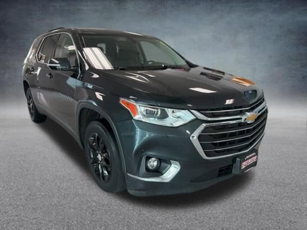 Used 2020 Chevrolet Traverse LT Cloth SUV