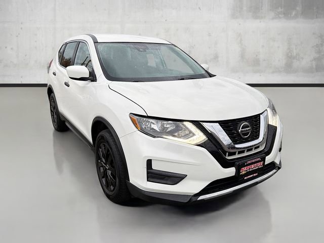 2019 Nissan Rogue S photo 3