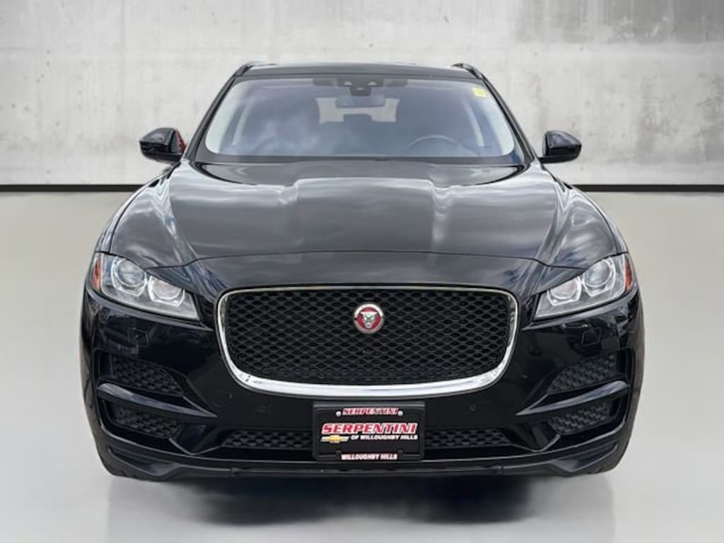 Used 2018 Jaguar F-PACE 25t Premium SUV