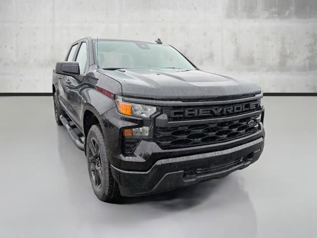 New 2026 Chevrolet Silverado 1500 Custom Truck