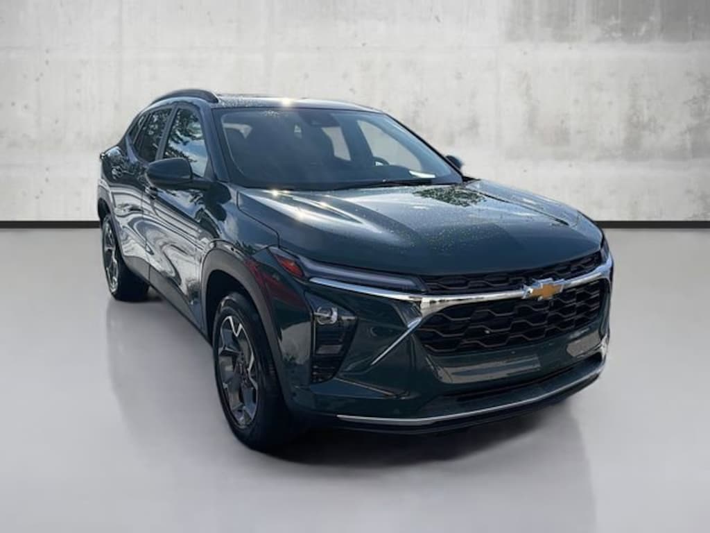 New 2026 Chevrolet Trax LT SUV