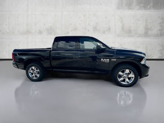 2019 Ram 1500 Classic Express photo 3