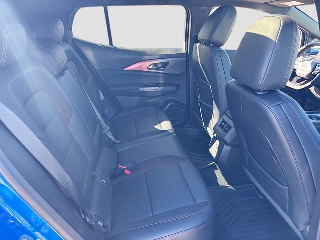 2025 Chevrolet Equinox EV RS - Photo 32