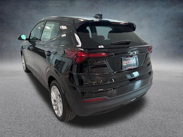 2027 Chevrolet Bolt LT - Photo 9