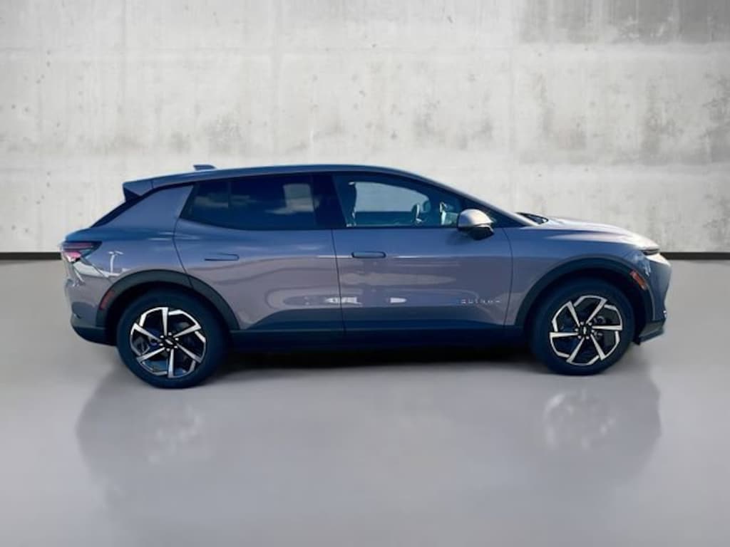 New 2026 Chevrolet Equinox EV LT SUV