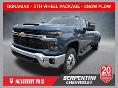 2026 Chevrolet Silverado 3500 HD LT DRW Truck 4WD Crew Cab Long Box