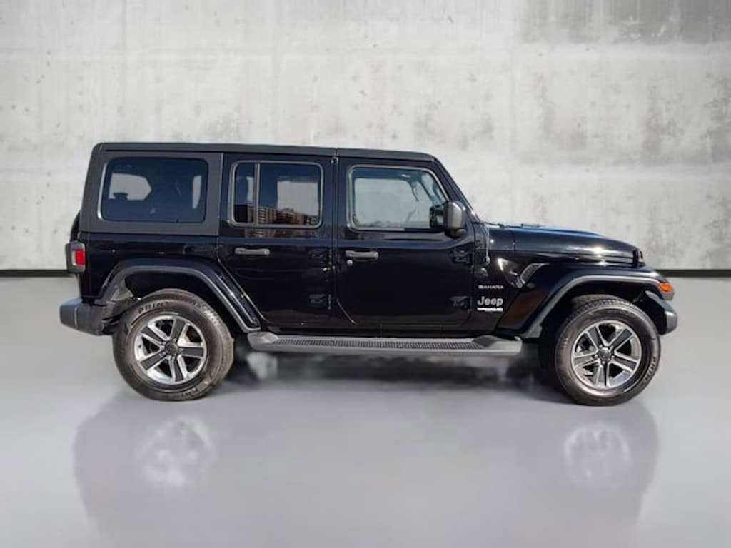Used 2020 Jeep Wrangler Unlimited Sahara SUV