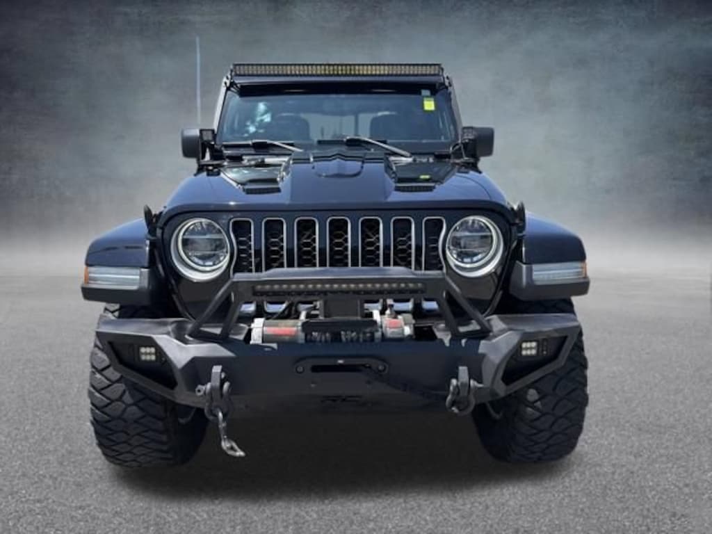 Used 2020 Jeep Gladiator Overland Truck Crew Cab
