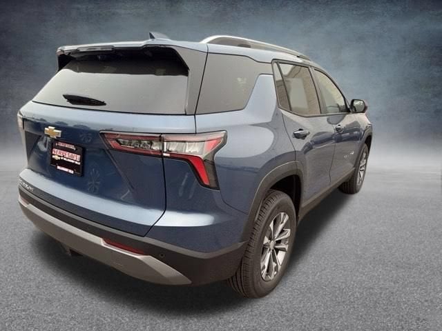 2027 Chevrolet Equinox LT - Photo 9