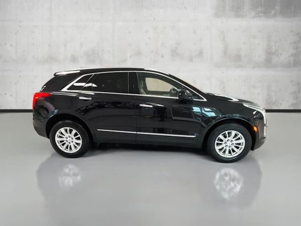 Used 2018 CADILLAC XT5 AWD SUV