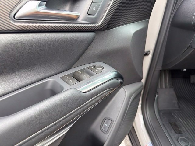 2027 Chevrolet Traverse Z71 - Photo 11