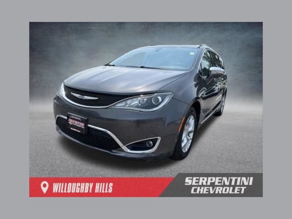 Used 2019 Chrysler Pacifica Limited Van Passenger Van